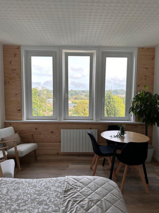 Le Petit Port - La Belle Etoile Apartment ซีดาน ภายนอก รูปภาพ